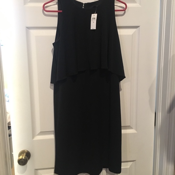 Ann Taylor Dresses & Skirts - 👗 Host Pick! 👗 Ann Taylor sheath dress- NWT